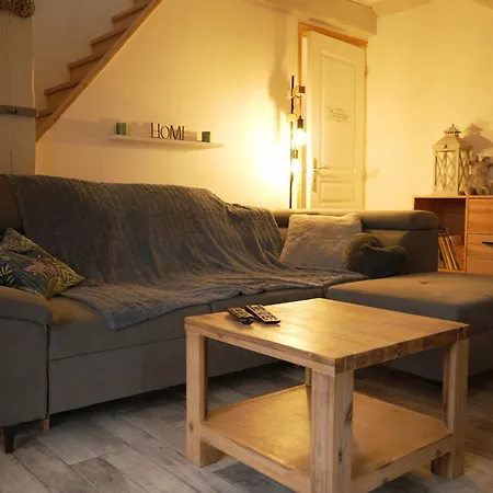 La Bergerie - Maison Chaleureuse Pour 7 Personnes Erquelinnes