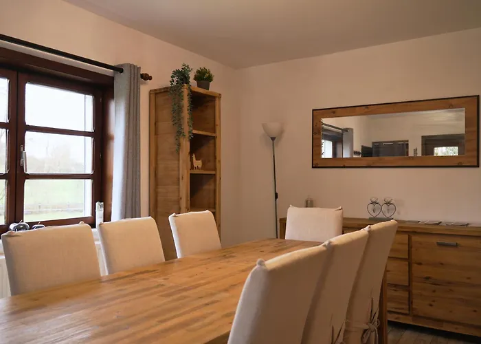 La Bergerie - Maison Chaleureuse Pour 7 Personnes * Erquelinnes