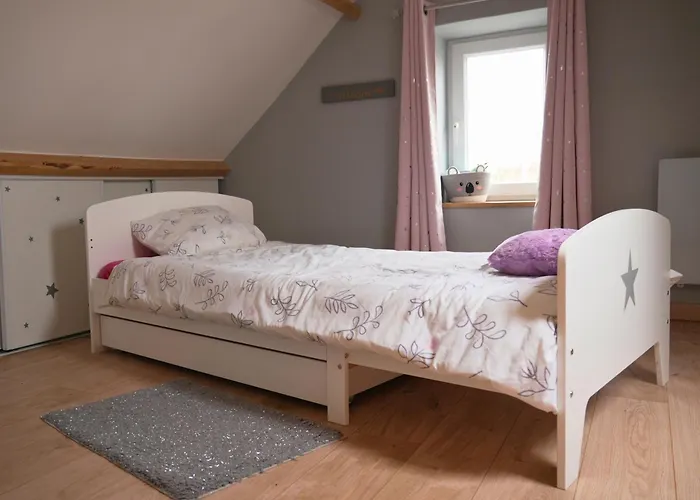 Vakantiehuis La Bergerie - Maison Chaleureuse Pour 7 Personnes Erquelinnes